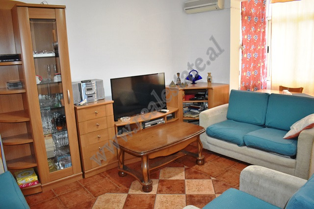 Apartament 2+1 ne shitje ne zonen e Brrylit ne Tirane